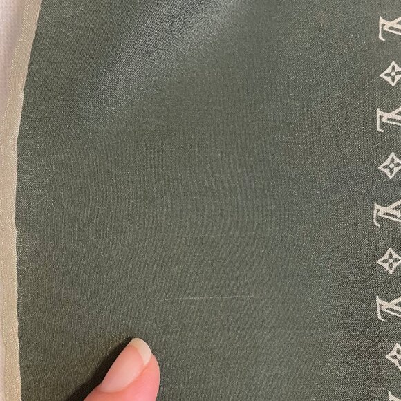 [SOLD]  Authentic Vintage LOUIS VUITTON Sage Green Monogram Silk Scarf - Picture 10 of 11